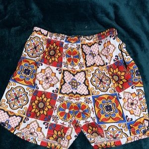 Lost files tile shorts XL